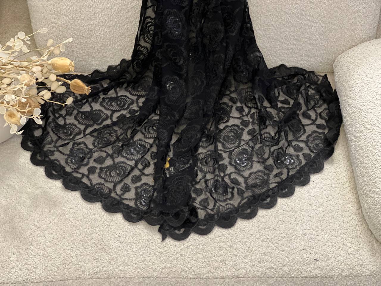 شال حریر مجلسی گل دوزی پولکی