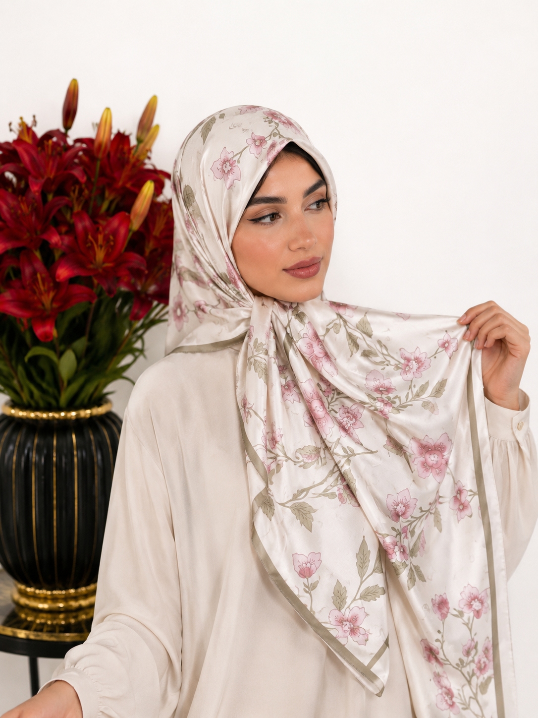 روسری ابریشم مجلسی زنانه توییل