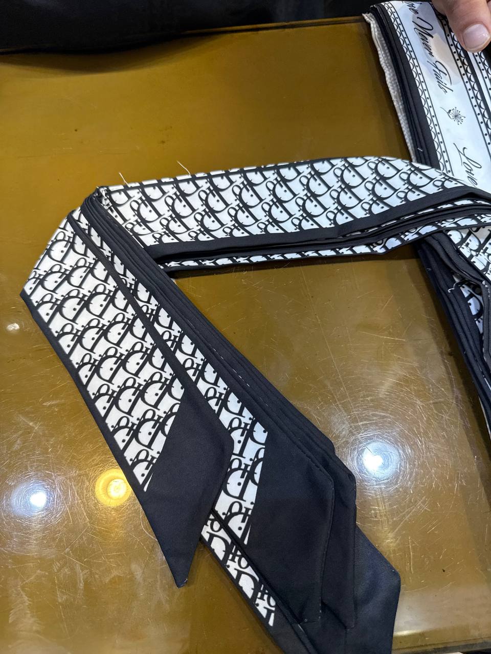 باندانا ابریشم زنانه