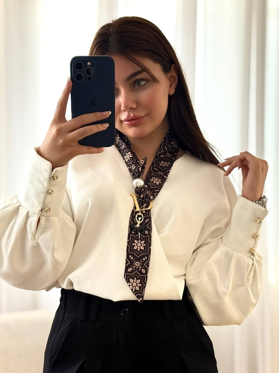 گردنبند پارچه‌ای زنانه مدل کارتیر