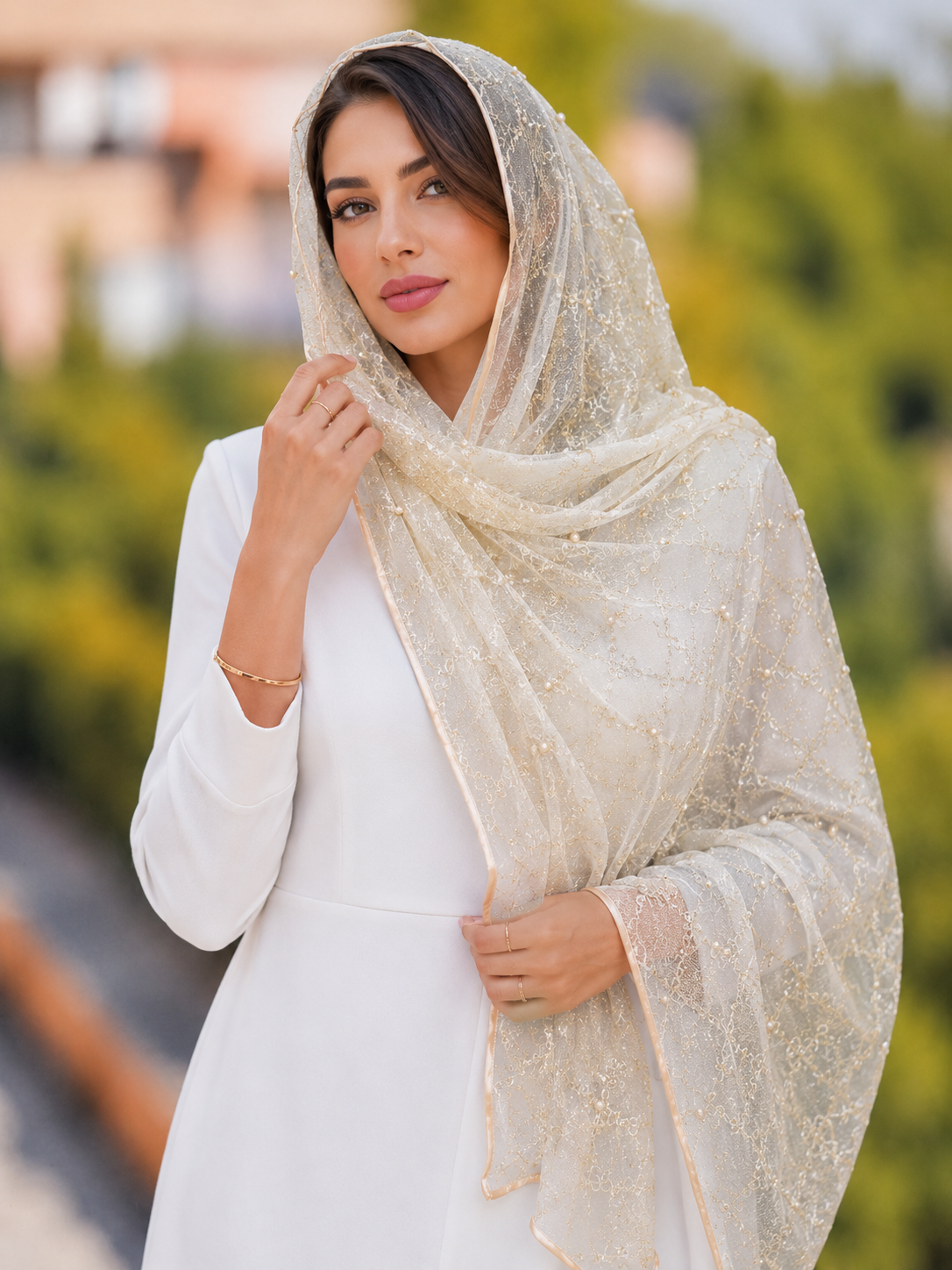 شال حریر مجلسی زنانه مروارید دوزی شده