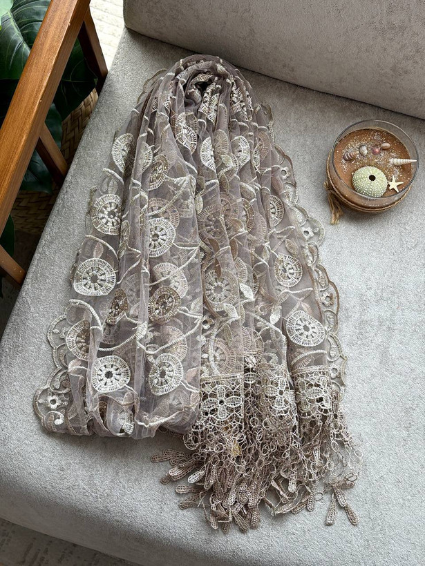 شال مجلسی زنانه سرمه دوزی نگین دار