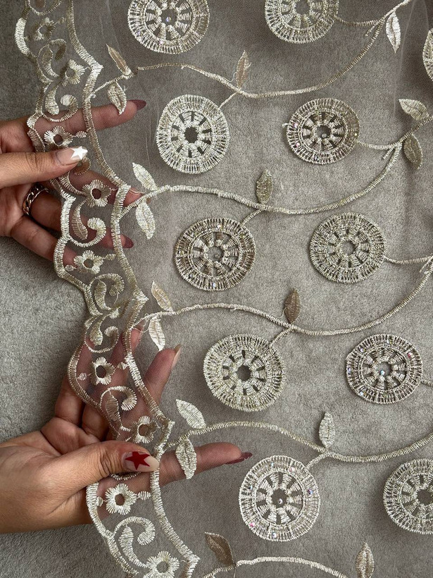 شال مجلسی زنانه سرمه دوزی نگین دار