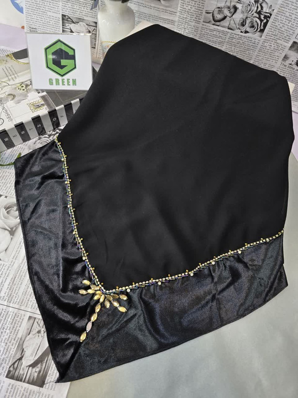روسری ژرژت دور مخمل منجوق دوزی