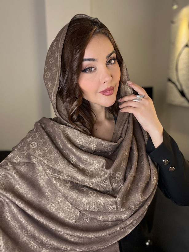 شال کشمیر لمه دار مجلسی زنانه مدل Lv