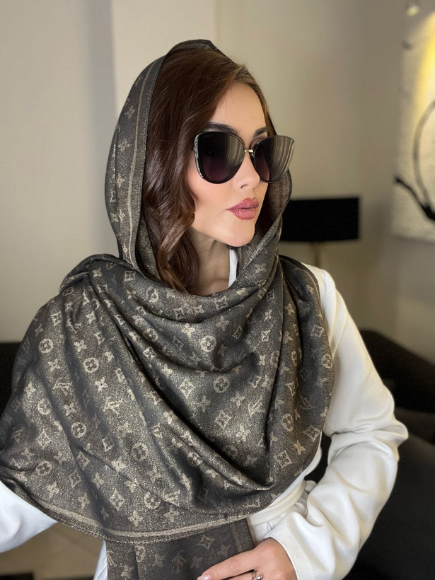 شال کشمیر لمه دار مجلسی زنانه مدل Lv