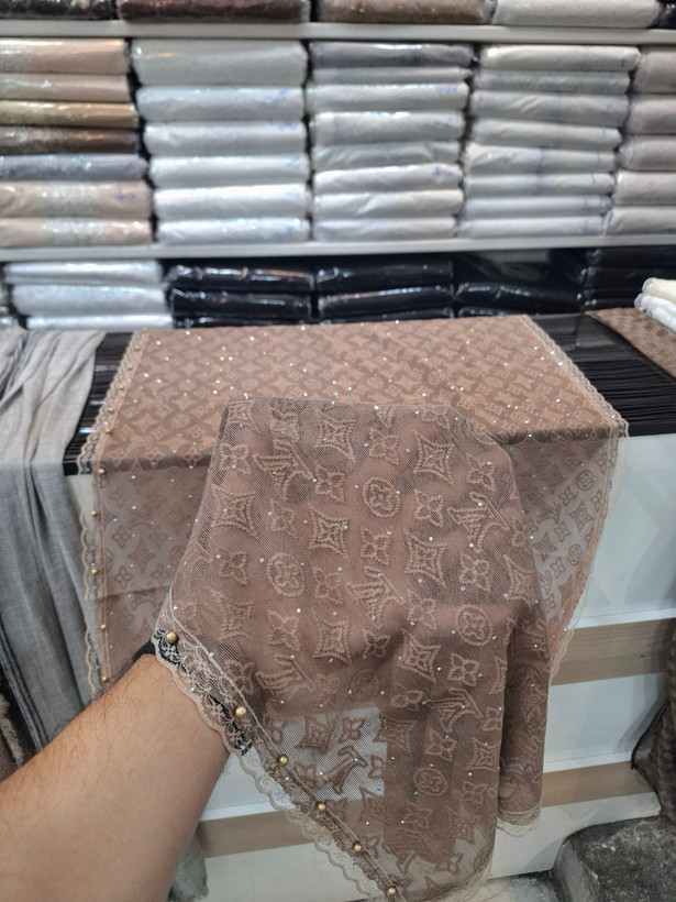 شال گیپور گلدار نگین دار مجلسی زنانه