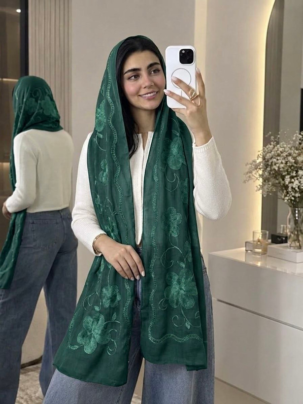 شال خامه دوزی گلدار وارداتی مجلسی زنانه